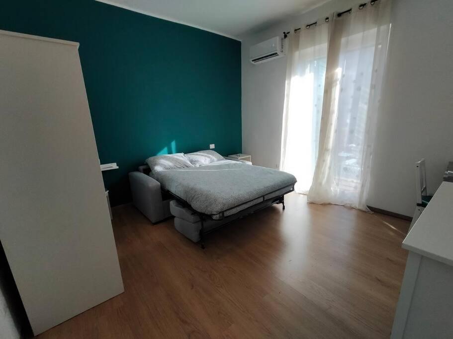 Aura Apartment Bari Bagian luar foto