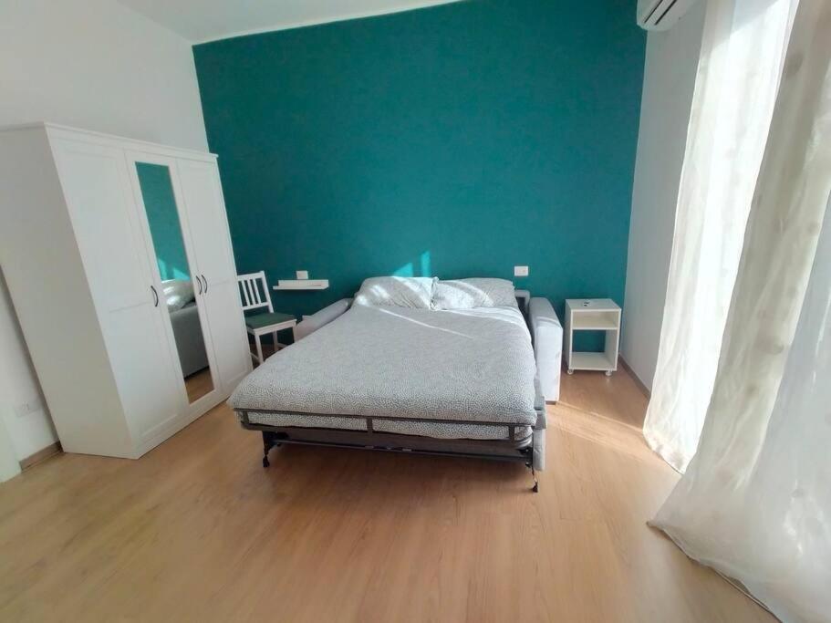 Aura Apartment Bari Bagian luar foto